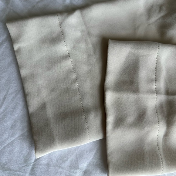 Aritzia | BABATON Kahlo Robe - Picture 8 of 13